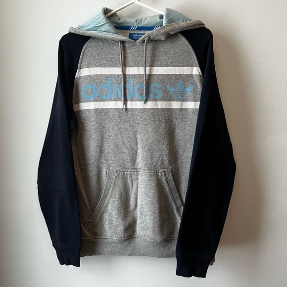 ❌❌SOLD❌❌adidas hoodie - Picture 1 of 3